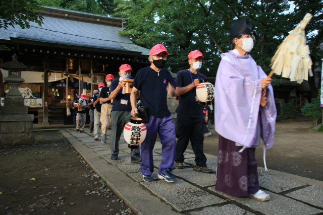 令和４年８月２１日　境内へ移動