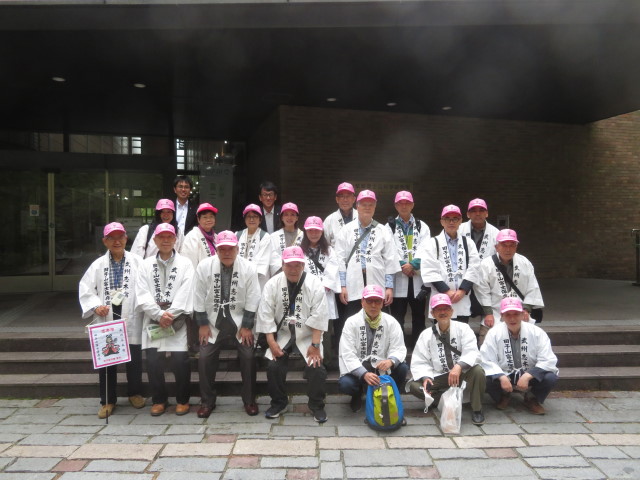 令和８年４月２９日 山梨県富士山科学研究所前にて全員集合